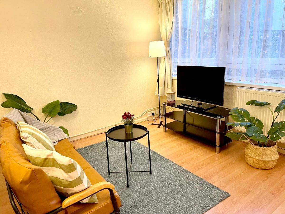 3Br Central London Close Station Eksteriør billede
